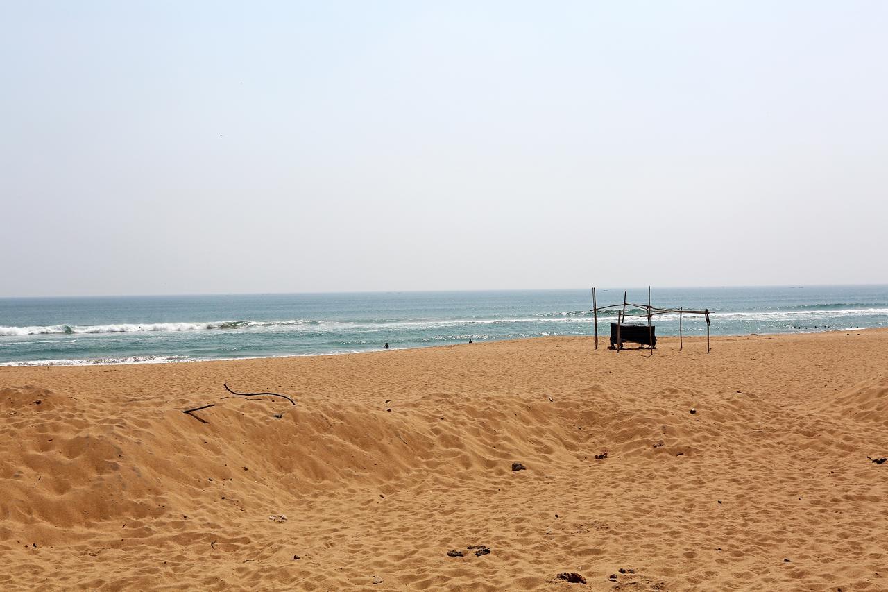 Hotel On Call Puri Laxmi Beach Resort Eksteriør bilde